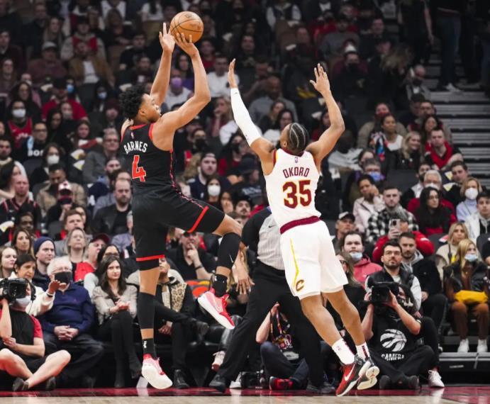  西亚卡姆全面发挥猛龙战胜火箭，多伦多保留季后赛理论可能